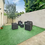 Casa de hóspedes Maison Conviviale - Proche Aeroport Roissy 3*